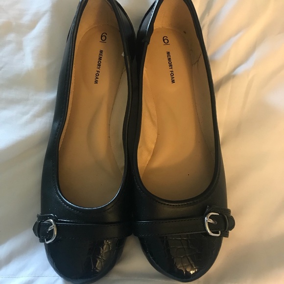 Faded Glory Shoes - Faded Glory black ballet flats size 6